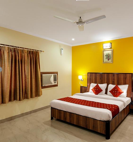 Didi Hotel Lucknow Buitenkant foto